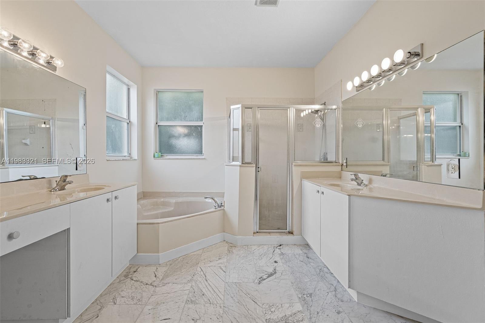 PORTOFINO POINTE - Residential