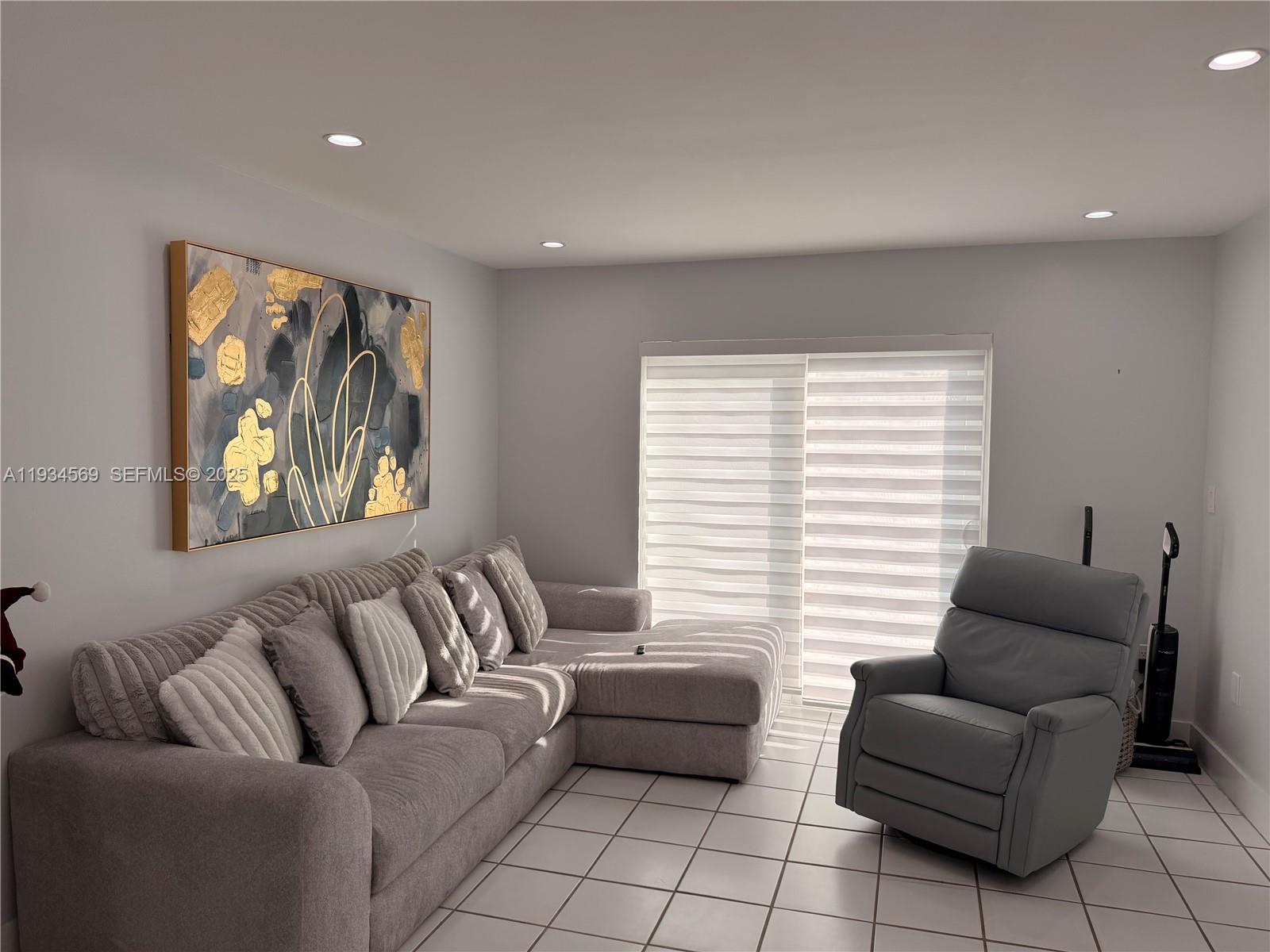 MARBELLA PARK - Residential