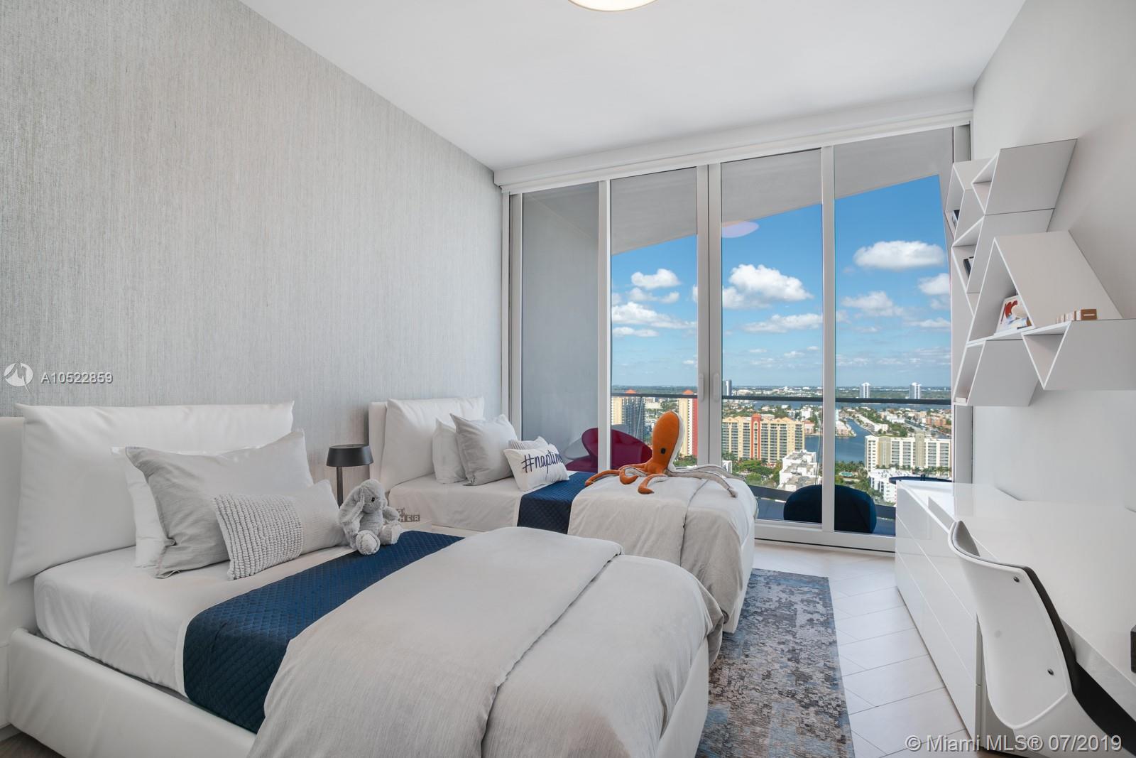 JADE SIGNATURE - Residential