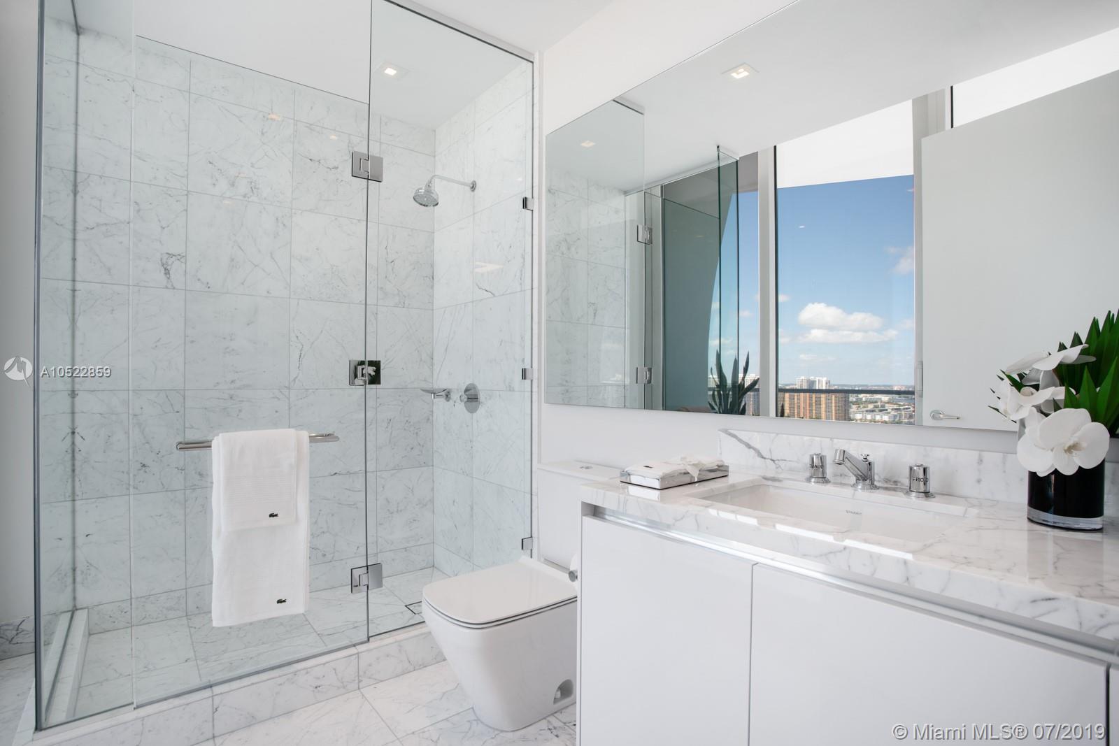 JADE SIGNATURE - Residential