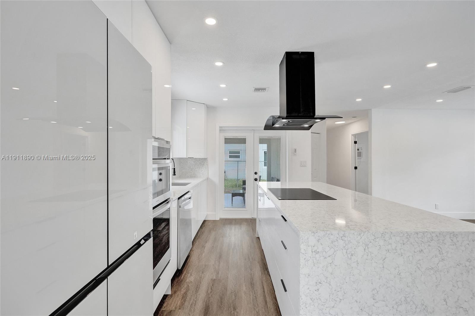 SUNFLOWER FIRST ADD - Residential