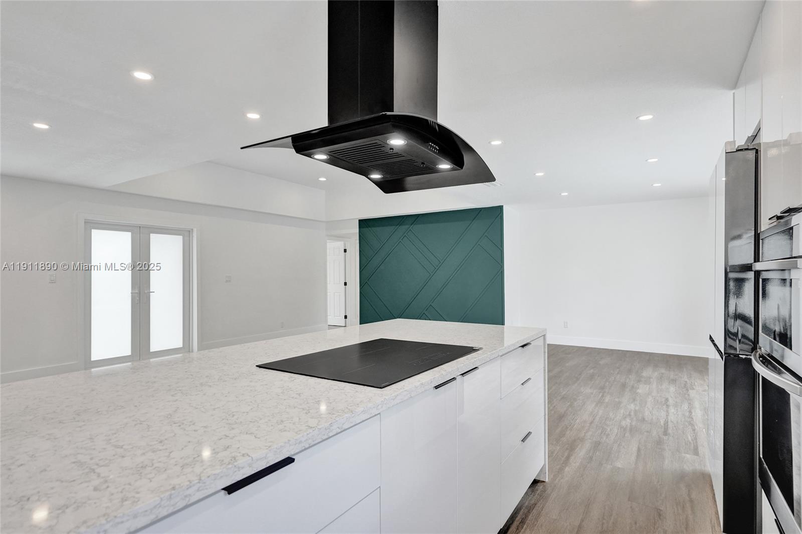 SUNFLOWER FIRST ADD - Residential