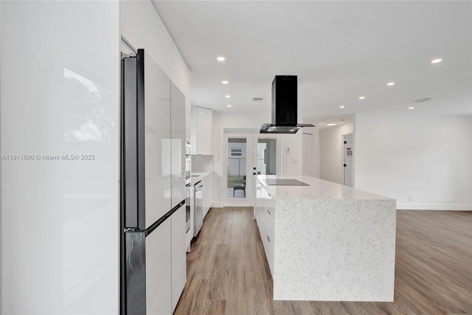 SUNFLOWER FIRST ADD - Residential