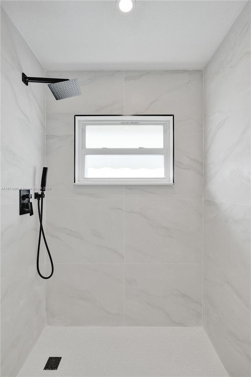 SUNFLOWER FIRST ADD - Residential