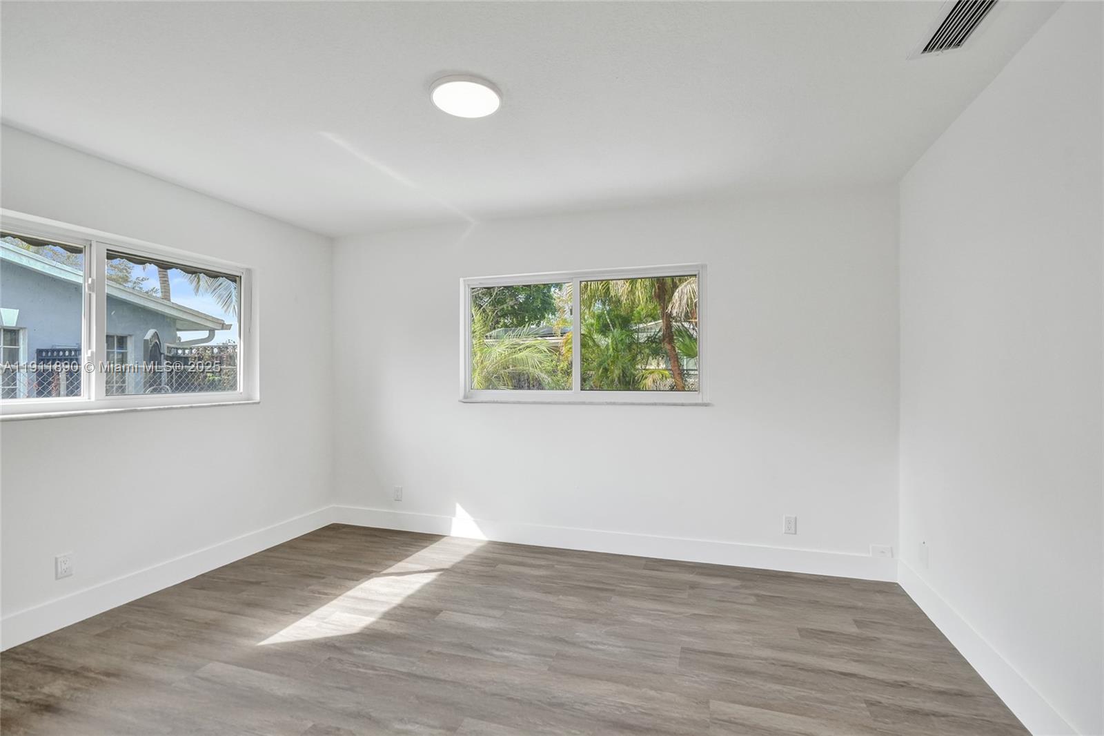 SUNFLOWER FIRST ADD - Residential