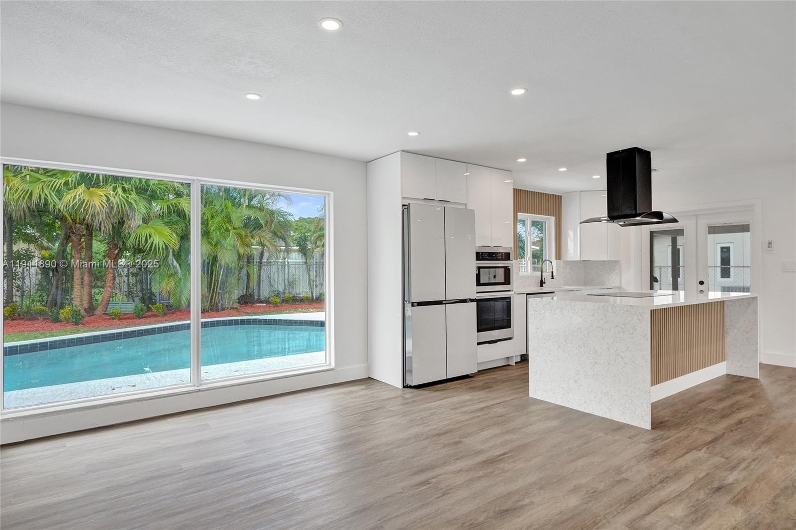 SUNFLOWER FIRST ADD - Residential