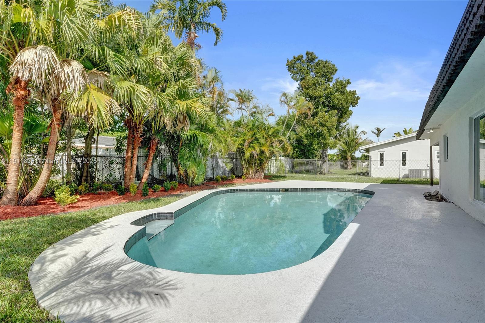 SUNFLOWER FIRST ADD - Residential