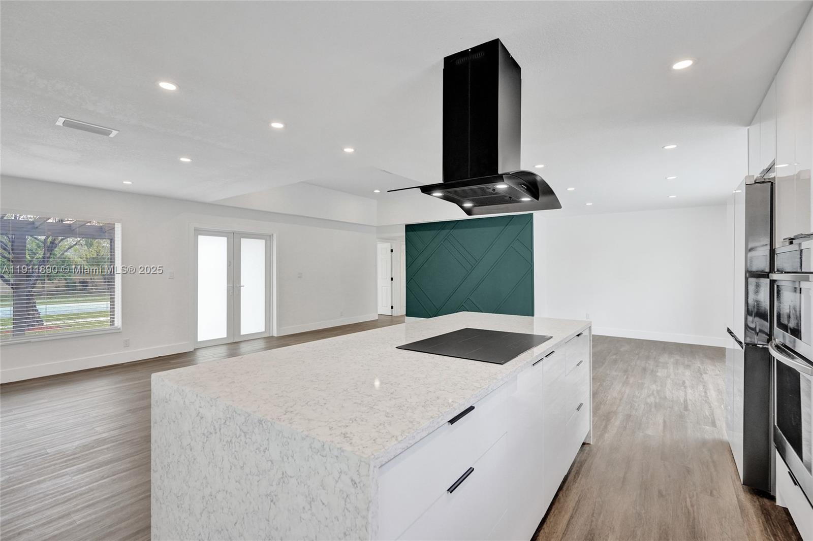 SUNFLOWER FIRST ADD - Residential