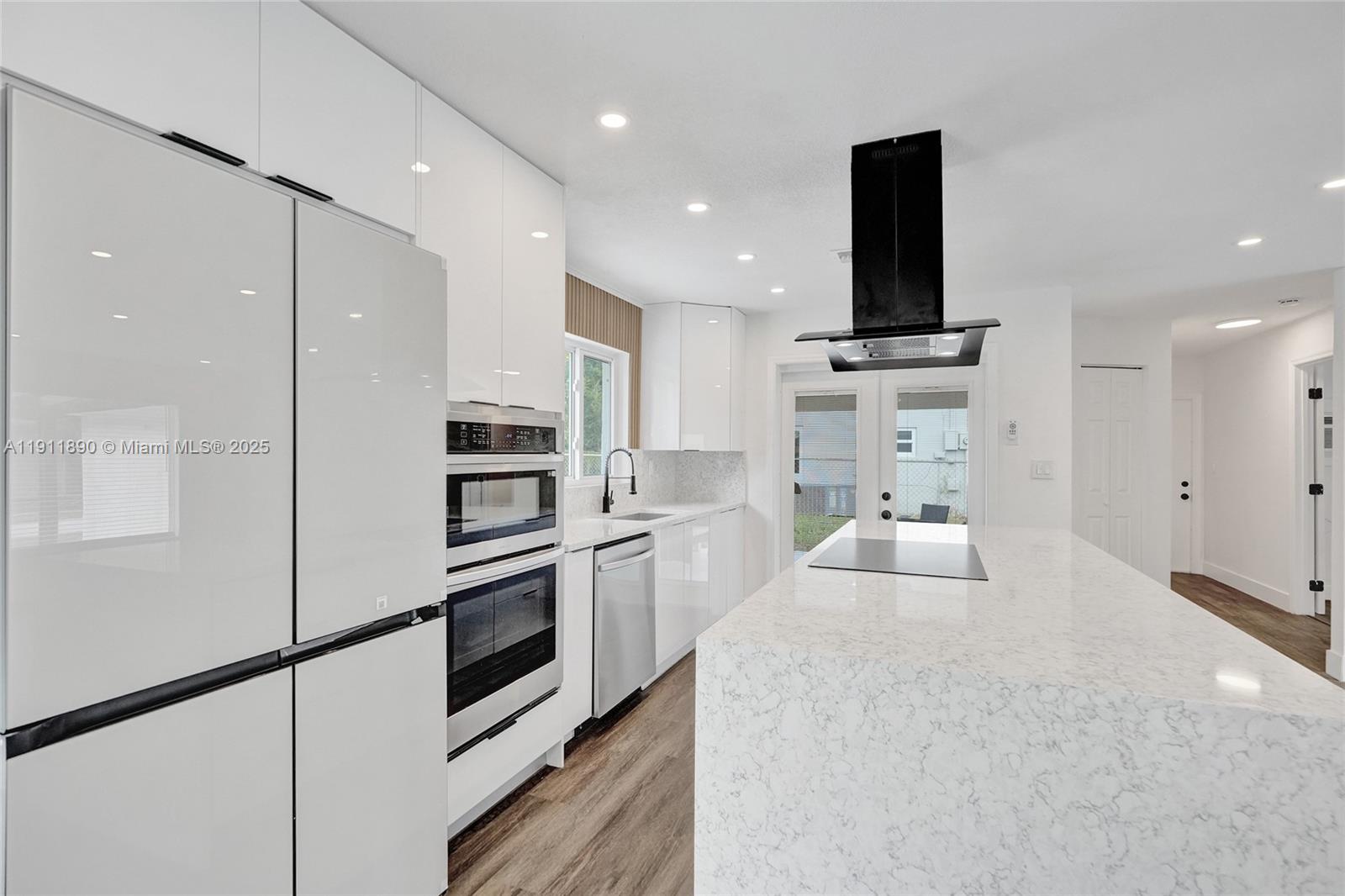 SUNFLOWER FIRST ADD - Residential