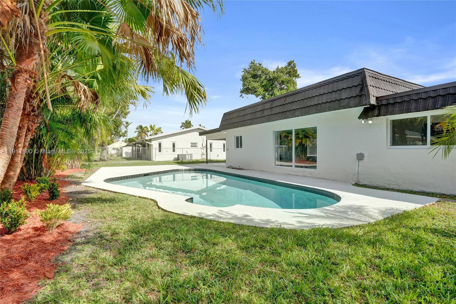 SUNFLOWER FIRST ADD - Residential