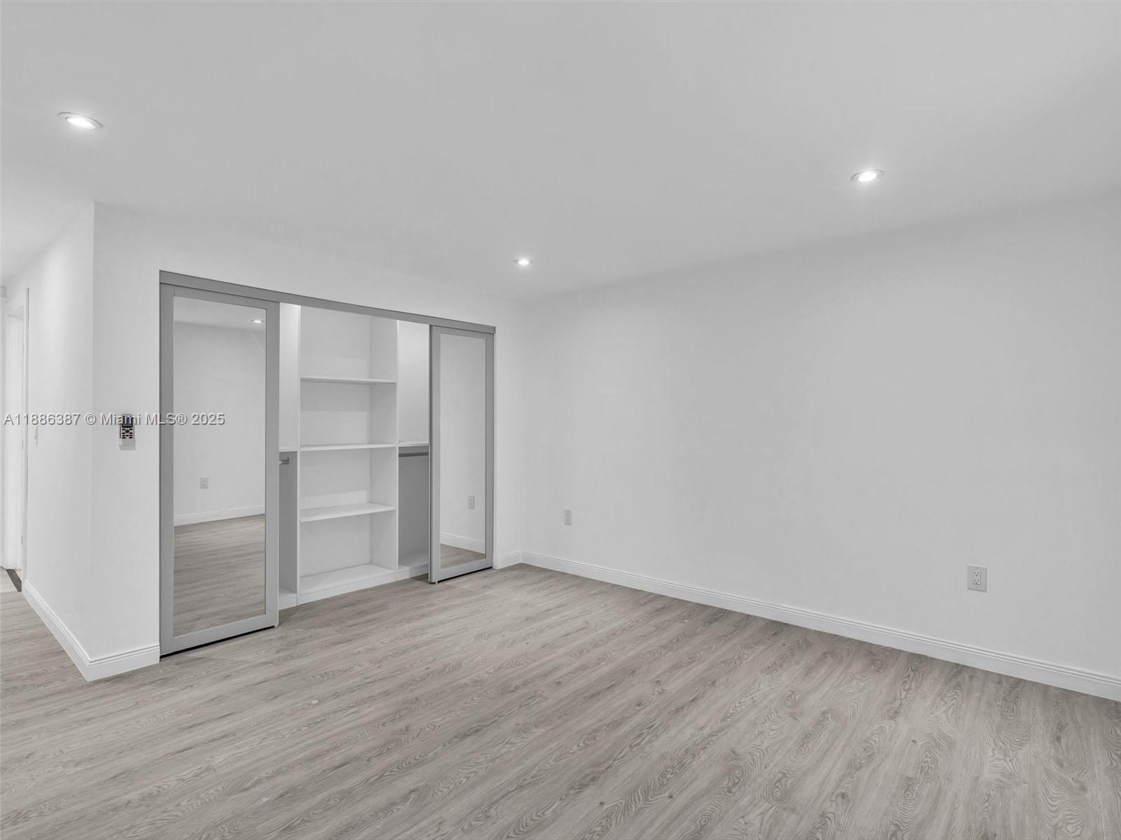 LAKEWAY ADDITION - Residential