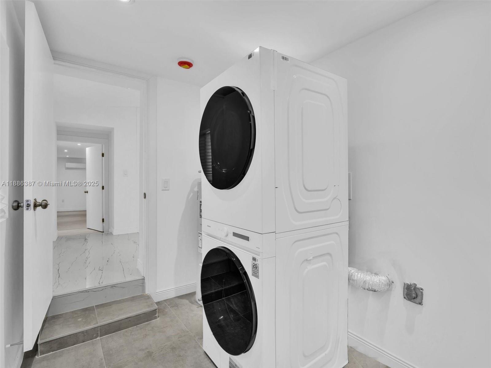 LAKEWAY ADDITION - Residential