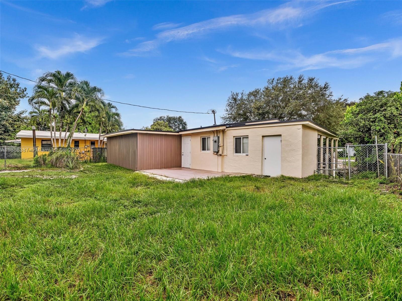 LAKEWAY ADDITION - Residential