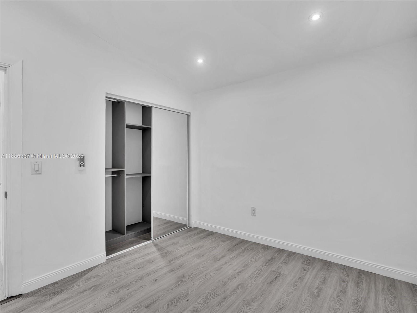 LAKEWAY ADDITION - Residential