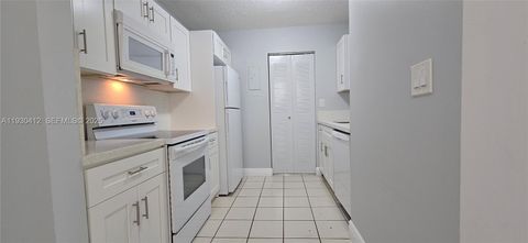 646 NW 114th Ave 201 Sweetwater FL 33172