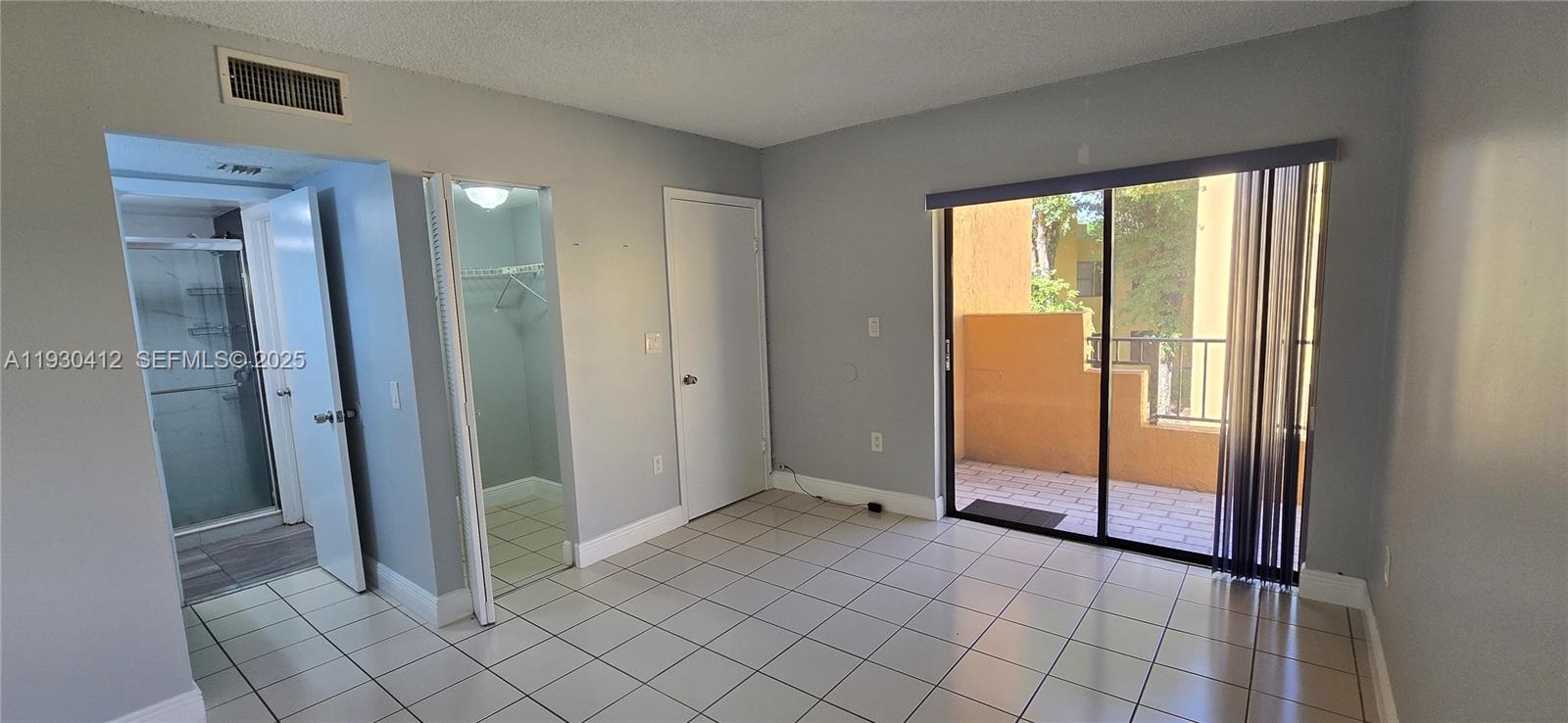 SOLEIL LAKE CONDO - Residential