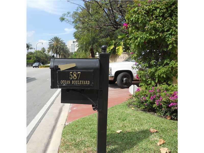 GOLDEN BEACH SEC A - Residential