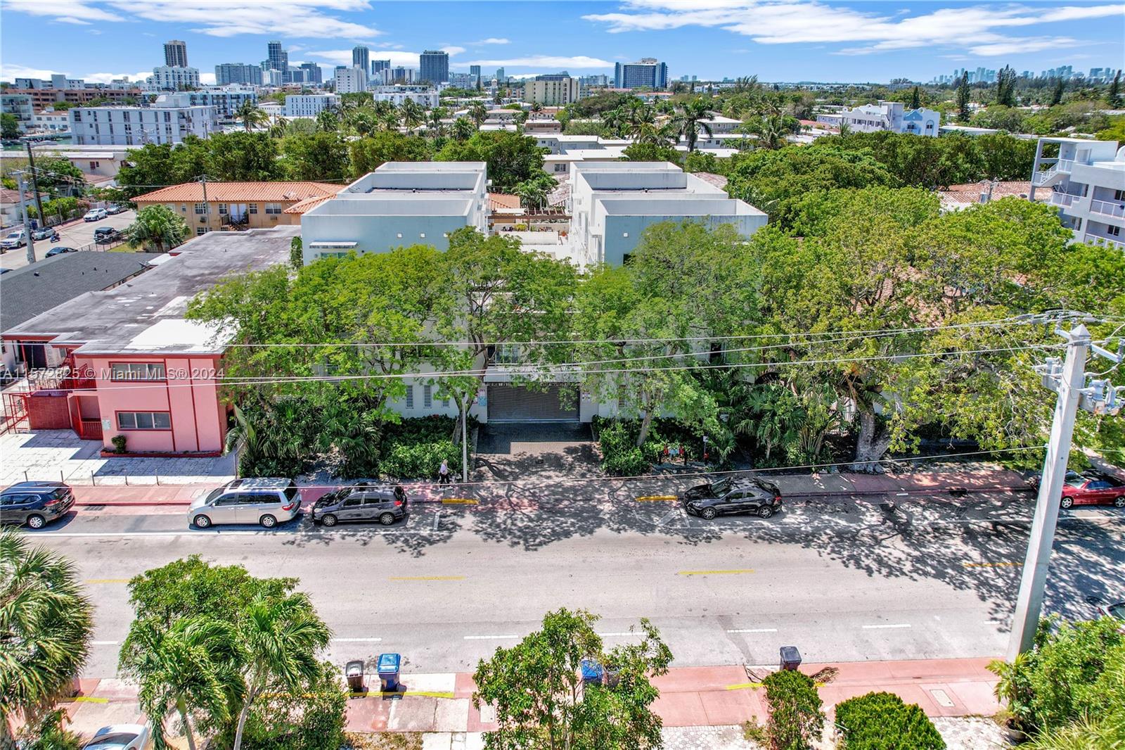 LAS BRISAS OF MIAMI BEACH - Residential Lease