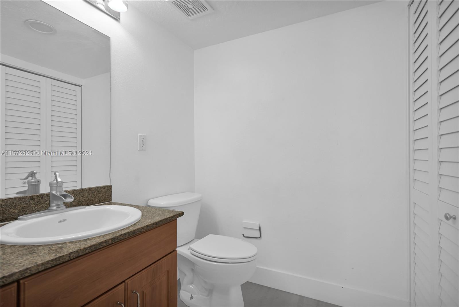 LAS BRISAS OF MIAMI BEACH - Residential Lease