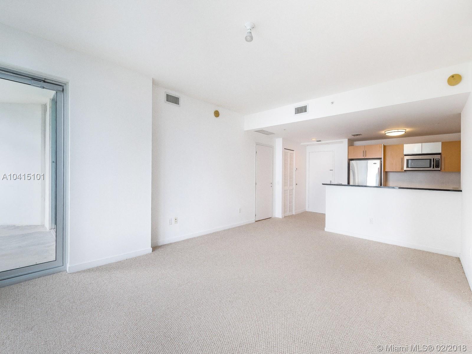 MET 1 CONDO - Residential