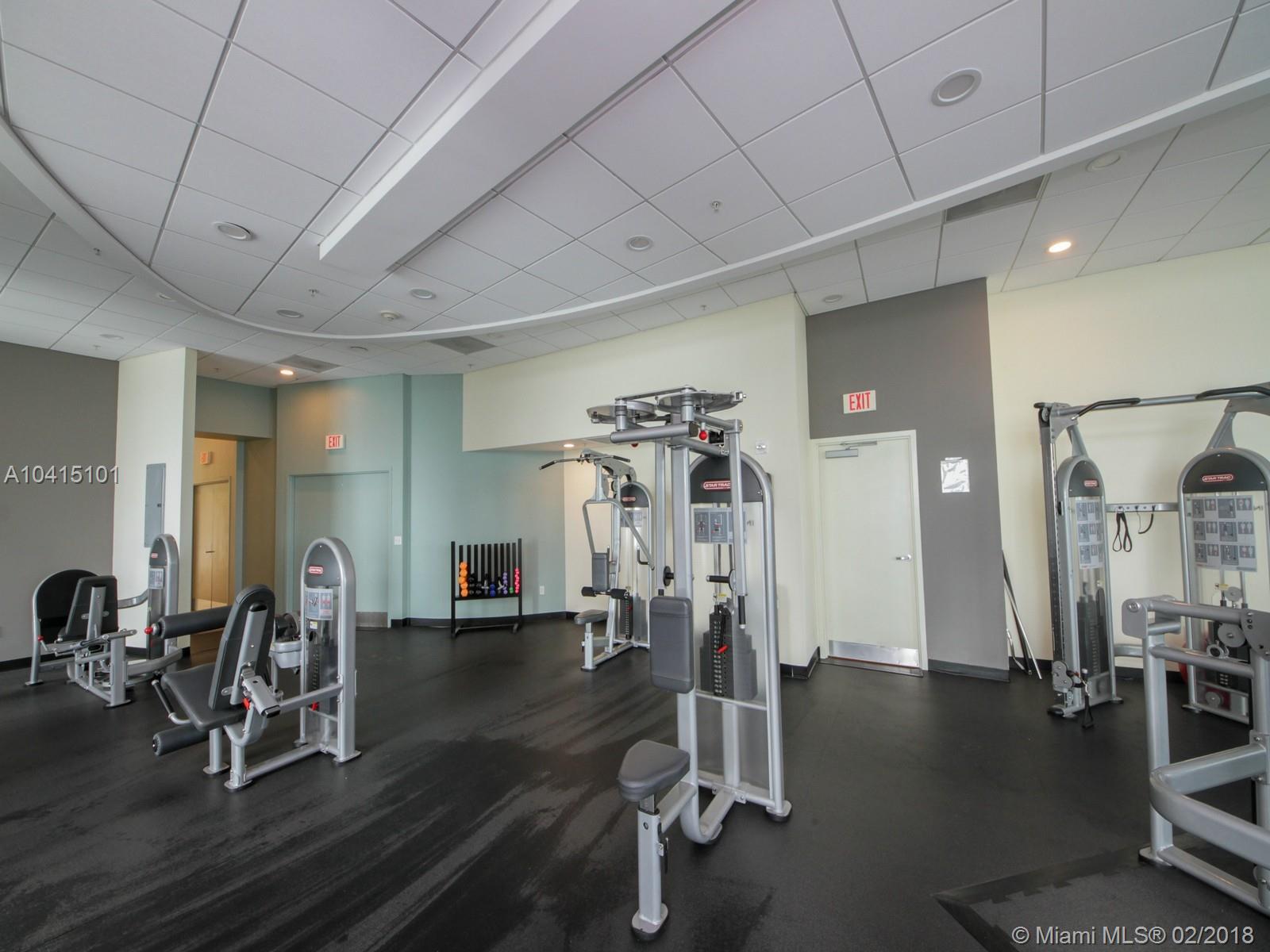 MET 1 CONDO - Residential