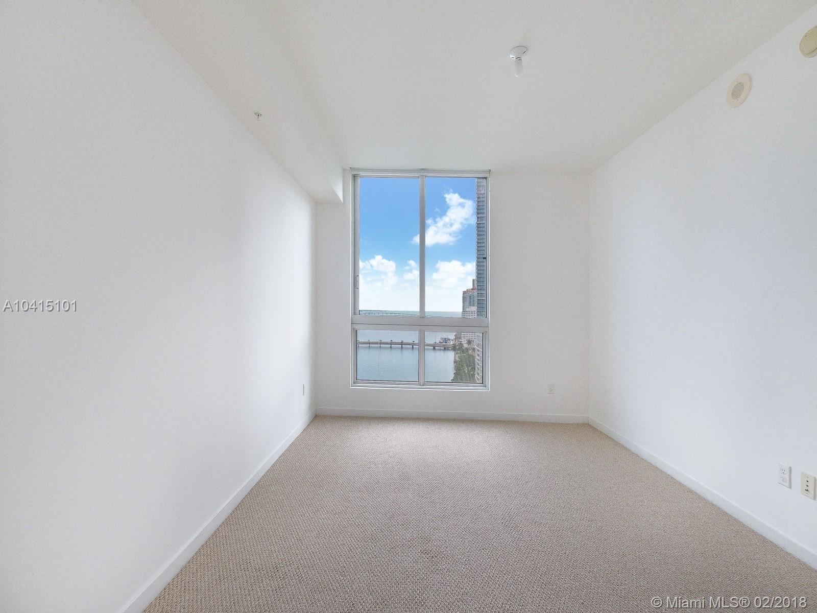 MET 1 CONDO - Residential