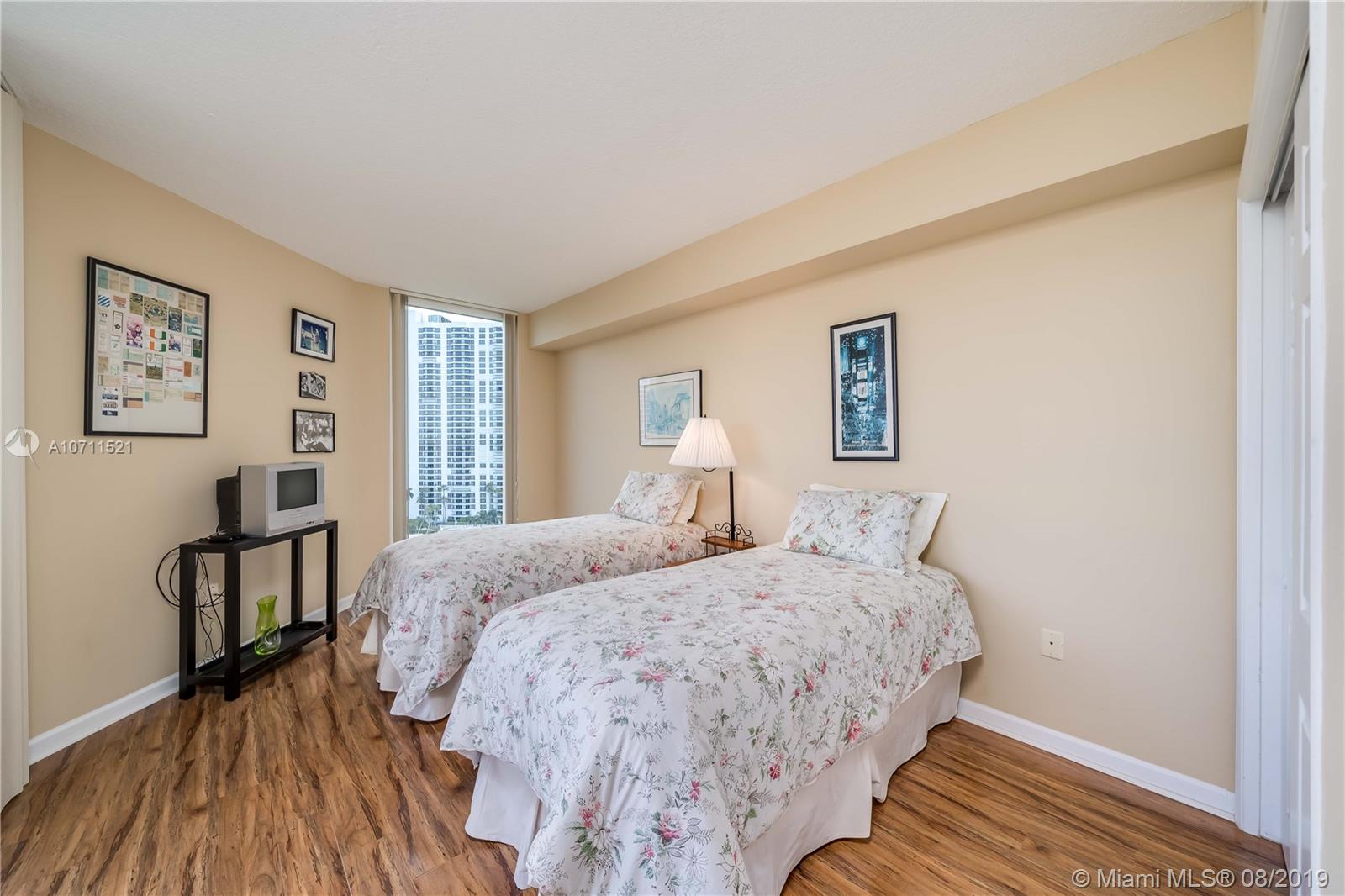 Hidden Bay - Residential