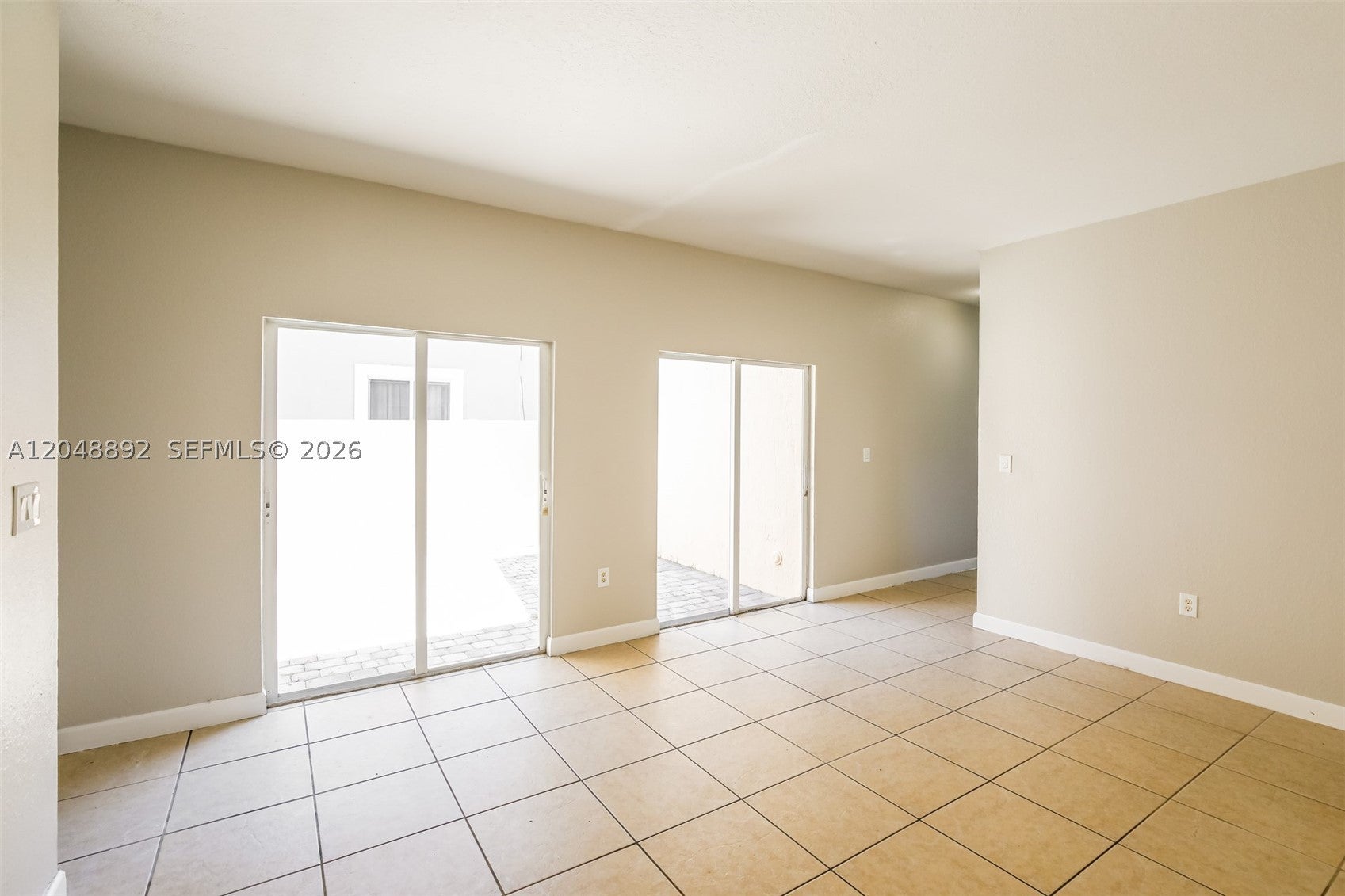 216 SE 32nd Ter