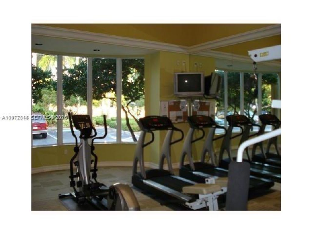 Photo of 440 S Park Rd #4-102, Hollywood, FL 33021 (MLS # A11977814)