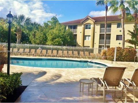 Photo of 440 S Park Rd #4-102, Hollywood, FL 33021 (MLS # A11977814)