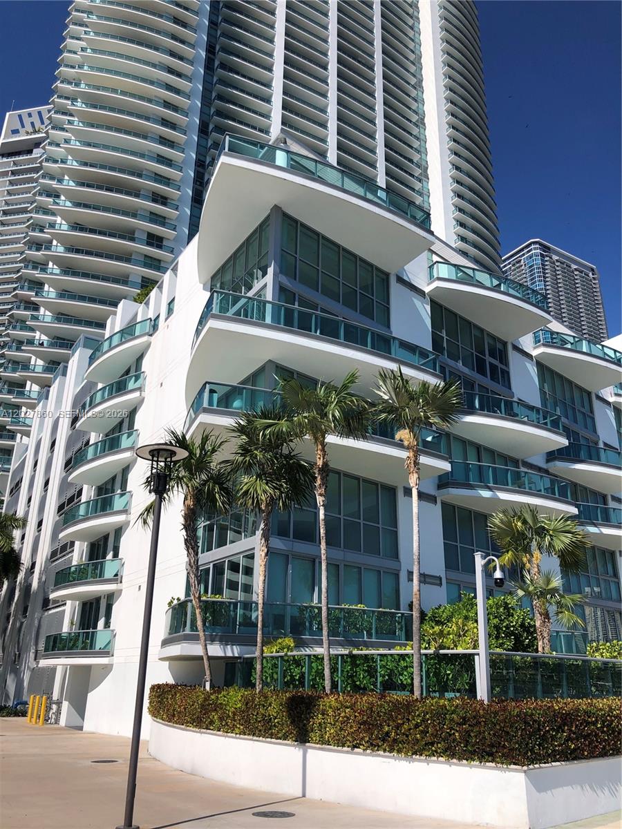 1331 Brickell Bay Dr BL-48