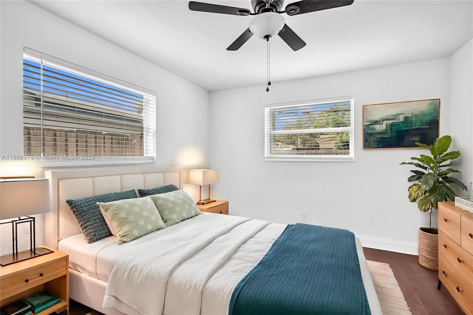 HOLLYWOOD HEIGHTS ADD SEC - Residential Lease