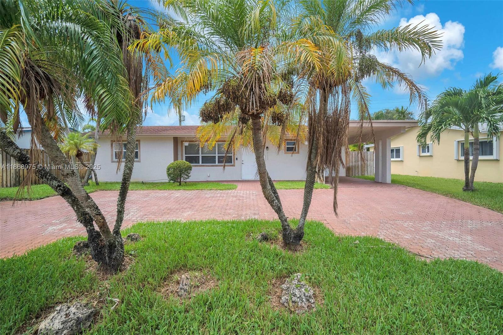 HOLLYWOOD HEIGHTS ADD SEC - Residential Lease