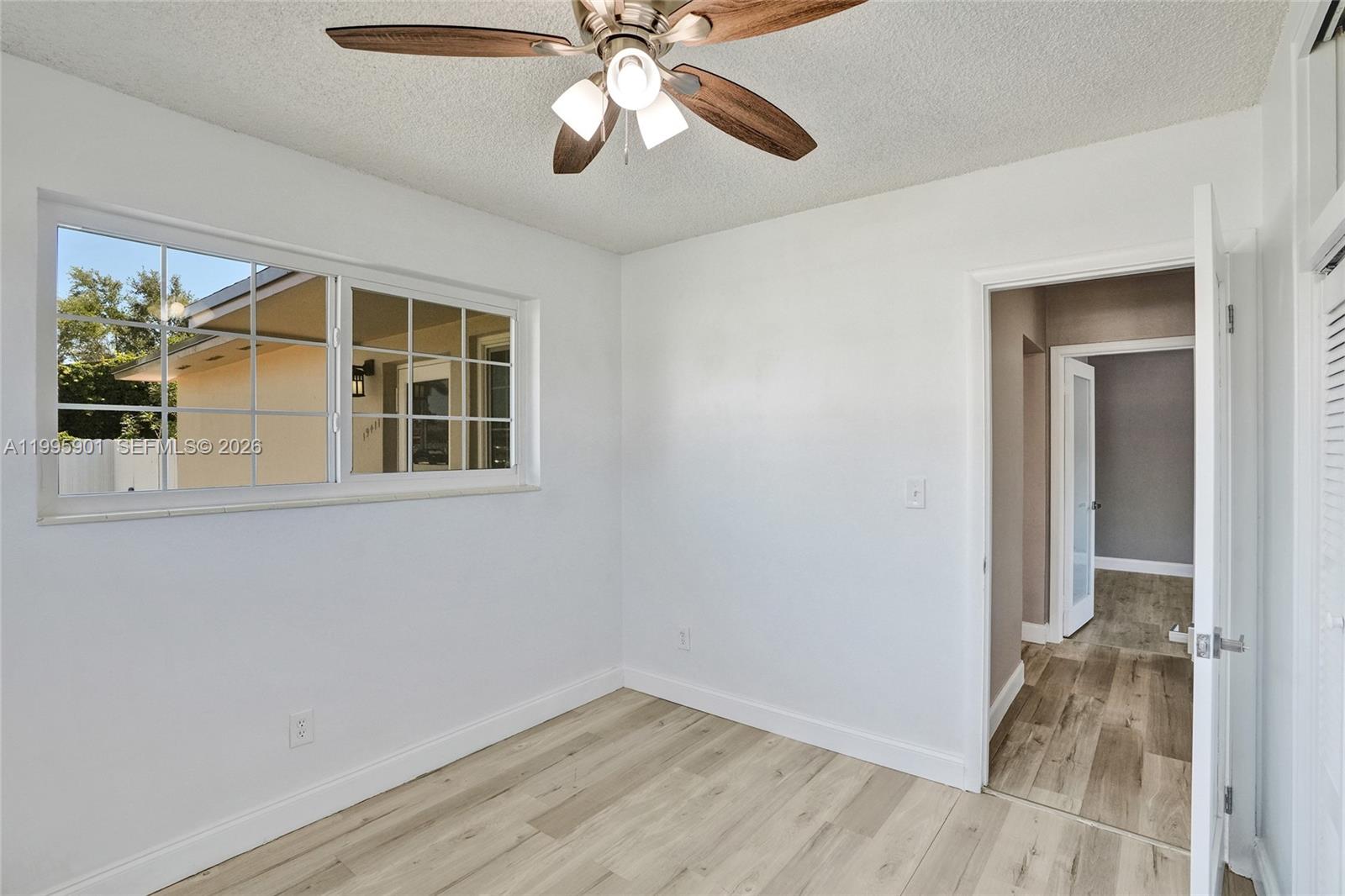 PINE TREE MANOR SEC 4 - Residential