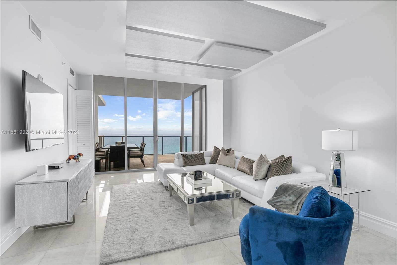 St Regis - Residential