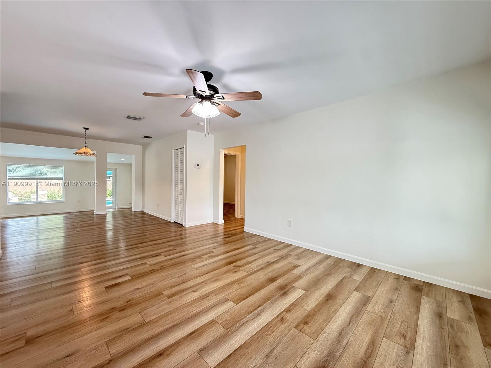 CORAL VILLAS REV - Residential