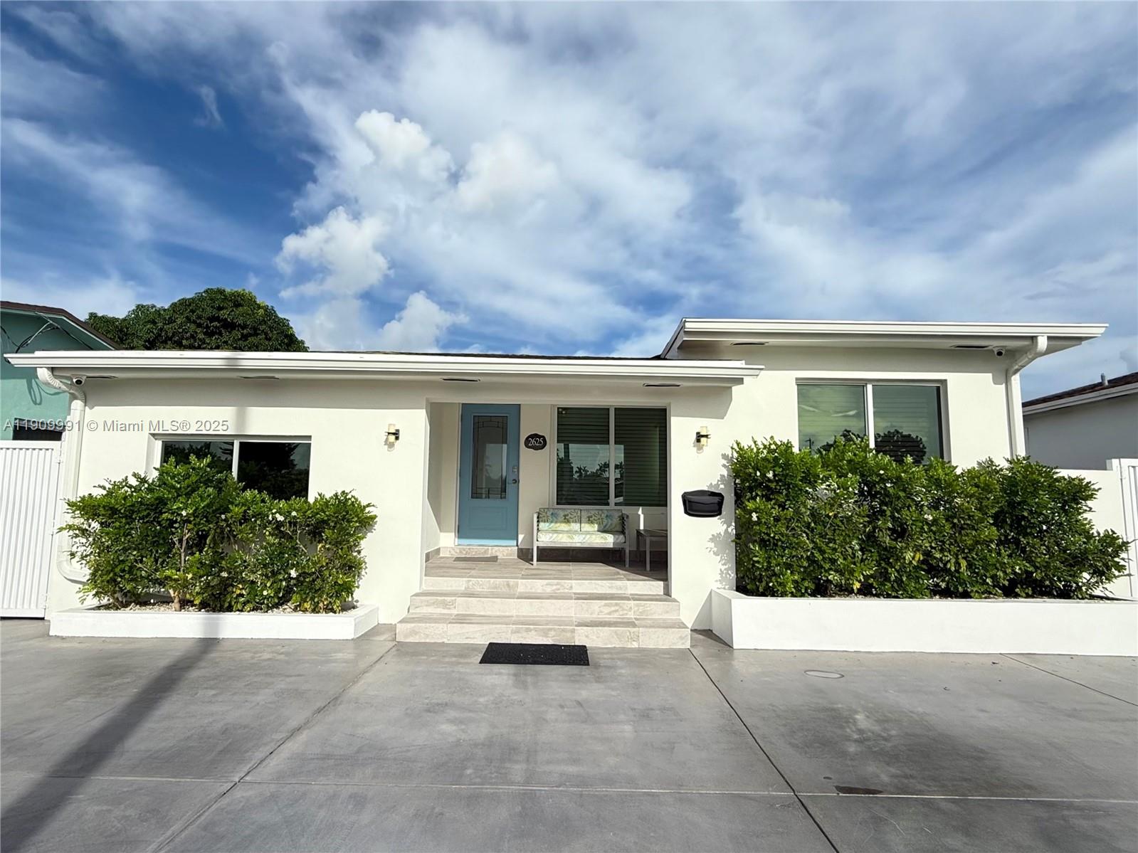 CORAL VILLAS REV - Residential