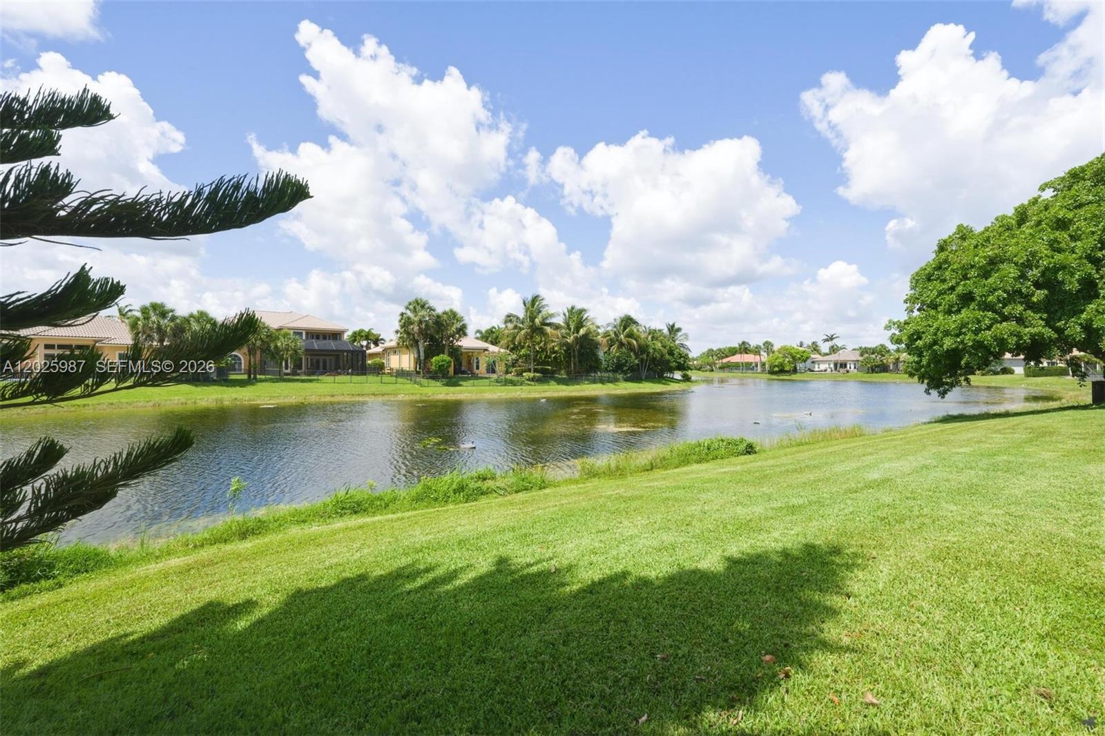 HERON BAY CENTRAL - Residential