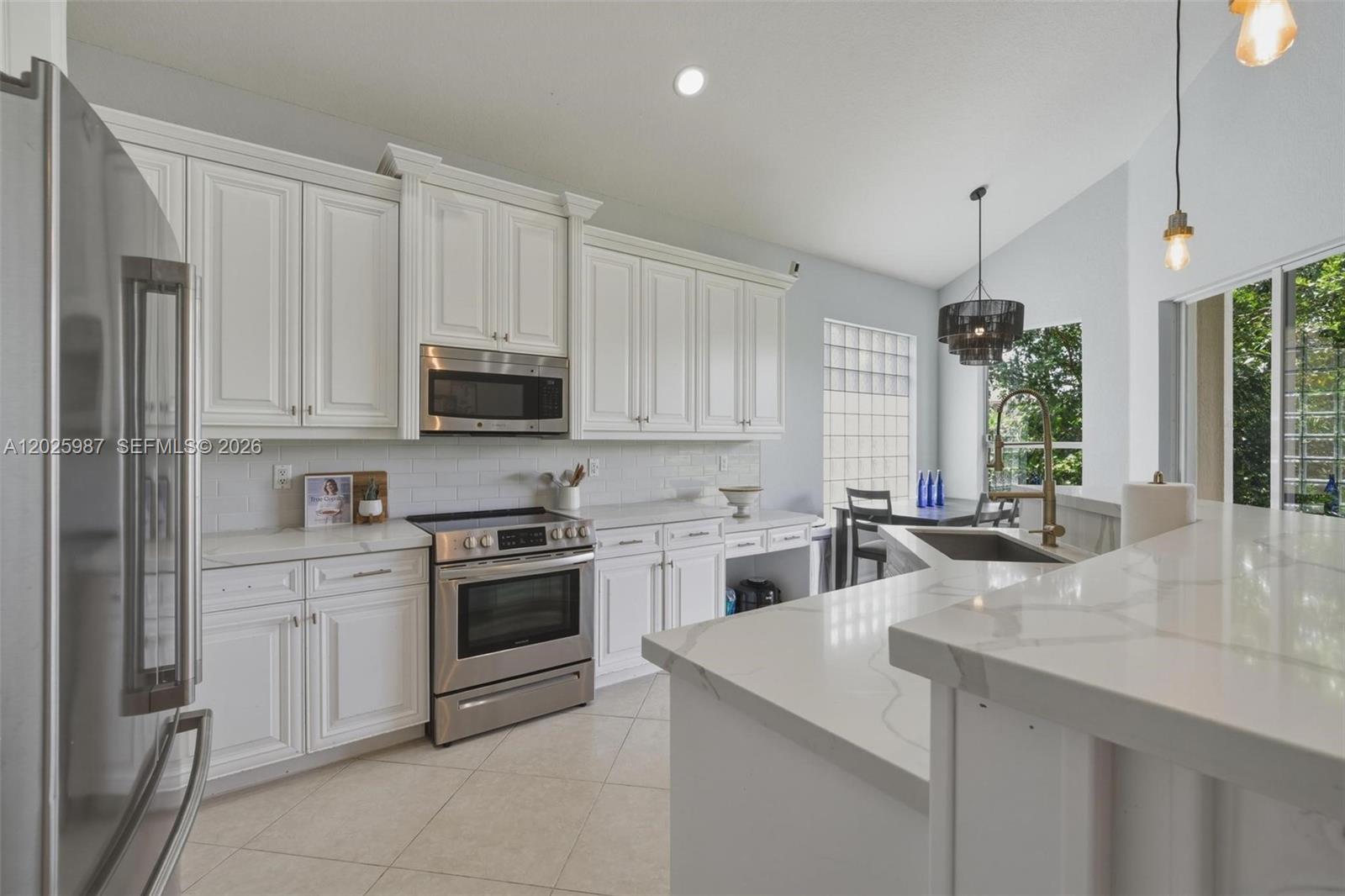 HERON BAY CENTRAL - Residential