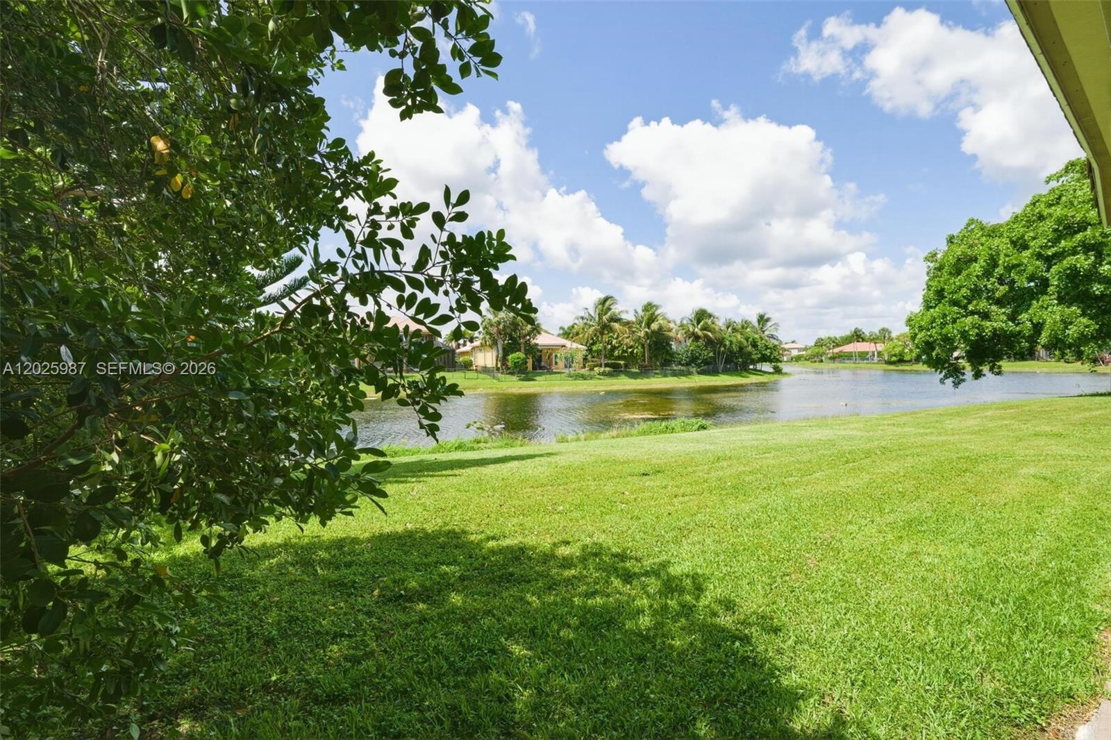 HERON BAY CENTRAL - Residential