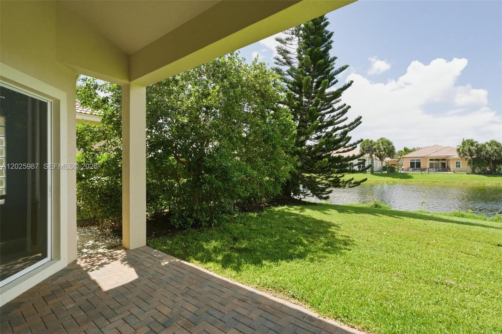 HERON BAY CENTRAL - Residential
