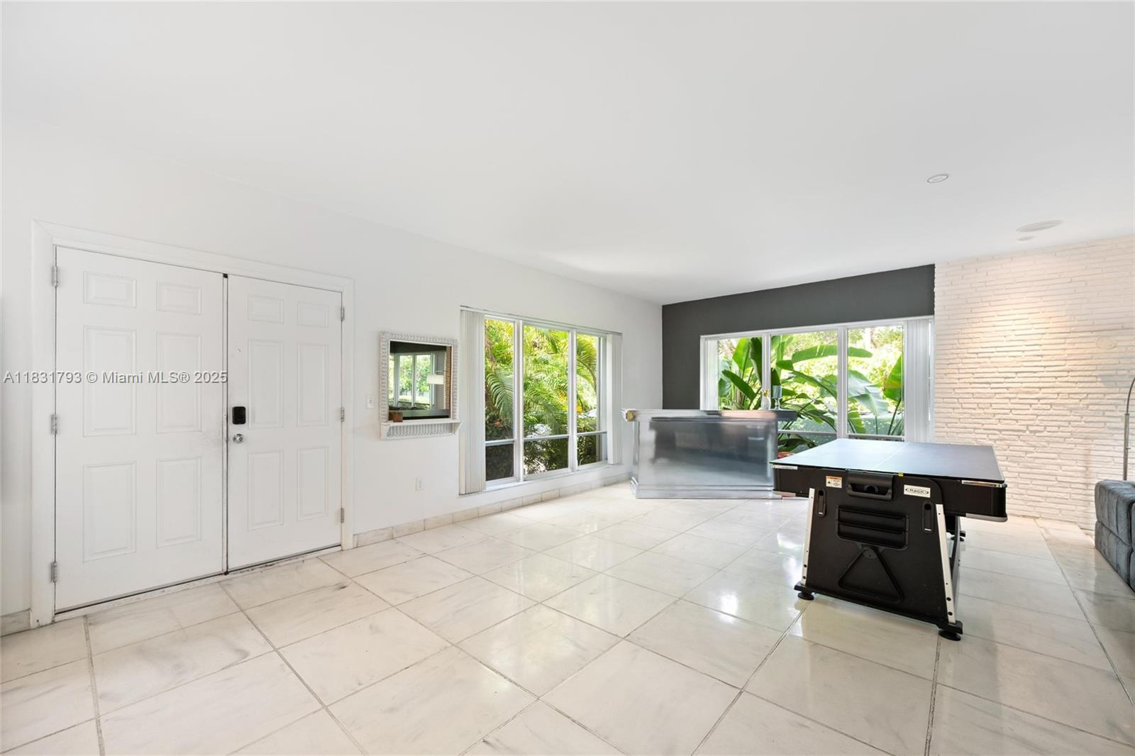 1101 CONDO - Residential Lease