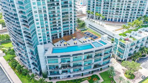Tiny photo for 92 SW 3rd St #1803, Miami, FL 33130 (MLS # A12027084)