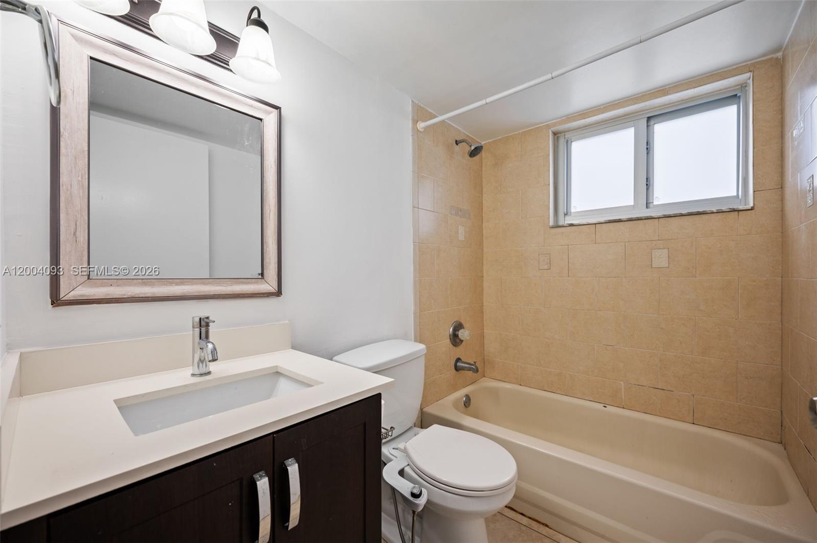 VISTA DEL LAGO I CONDO - Residential
