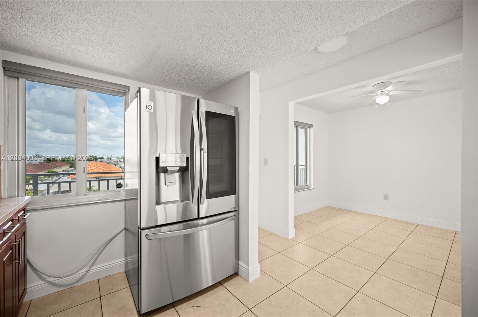 VISTA DEL LAGO I CONDO - Residential
