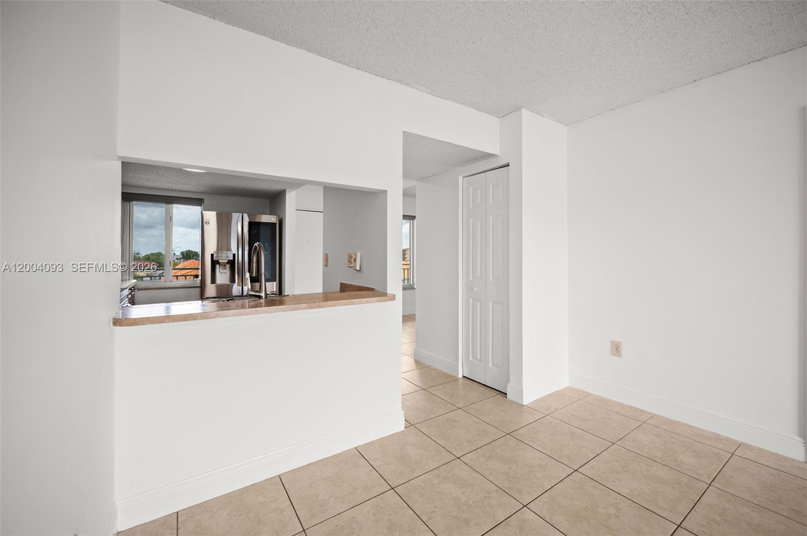 VISTA DEL LAGO I CONDO - Residential