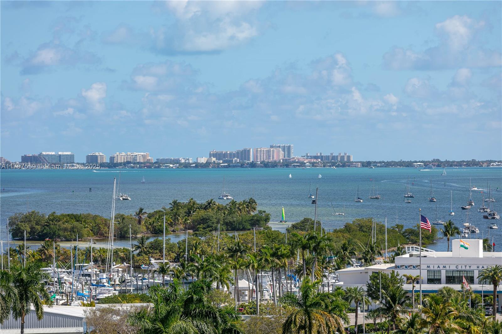 THE EXECUTIVE RESIDENCES - Residential