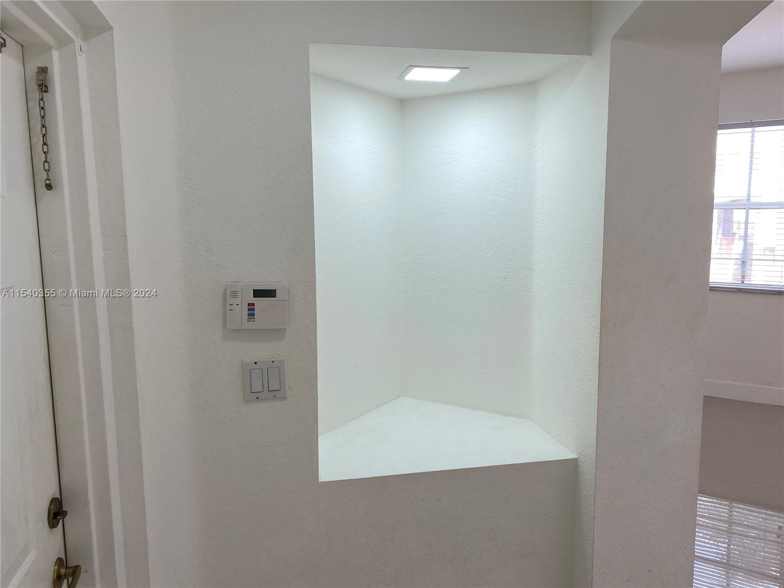 CENTURY PARK CONDO NO 2 - Residential Lease