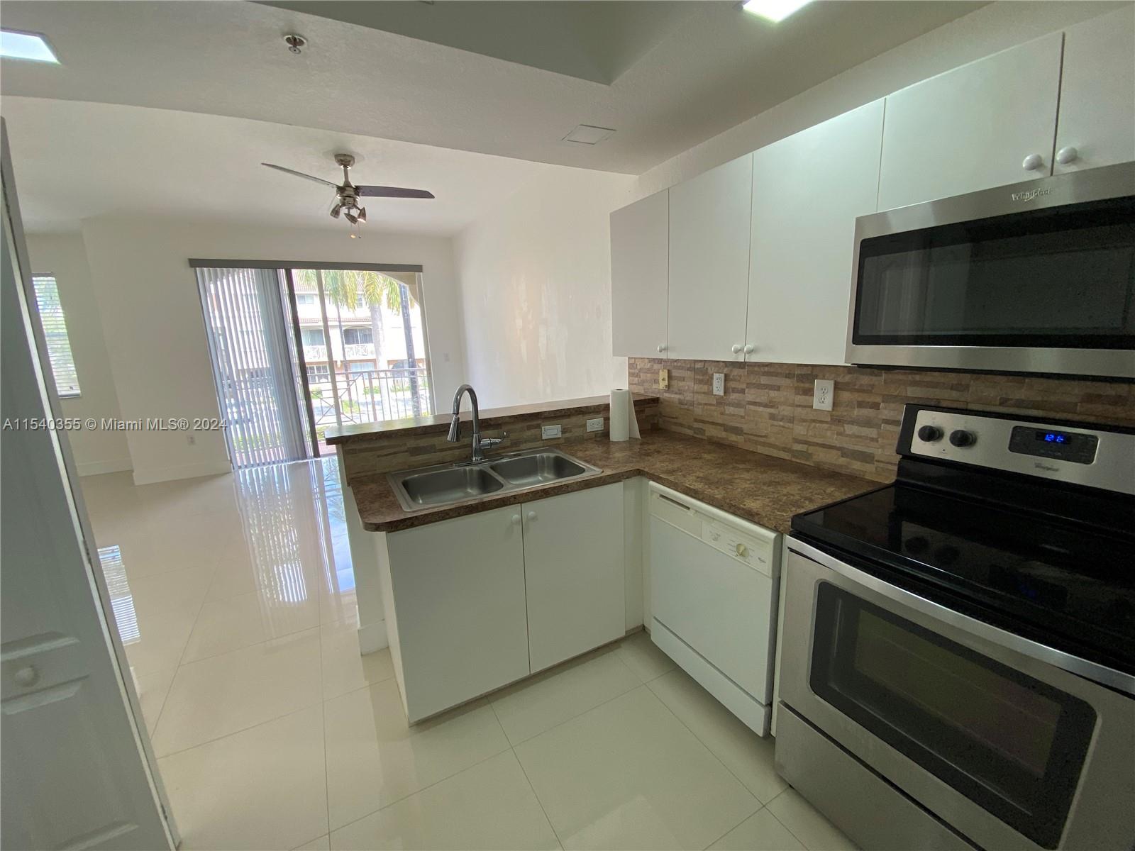 CENTURY PARK CONDO NO 2 - Residential Lease
