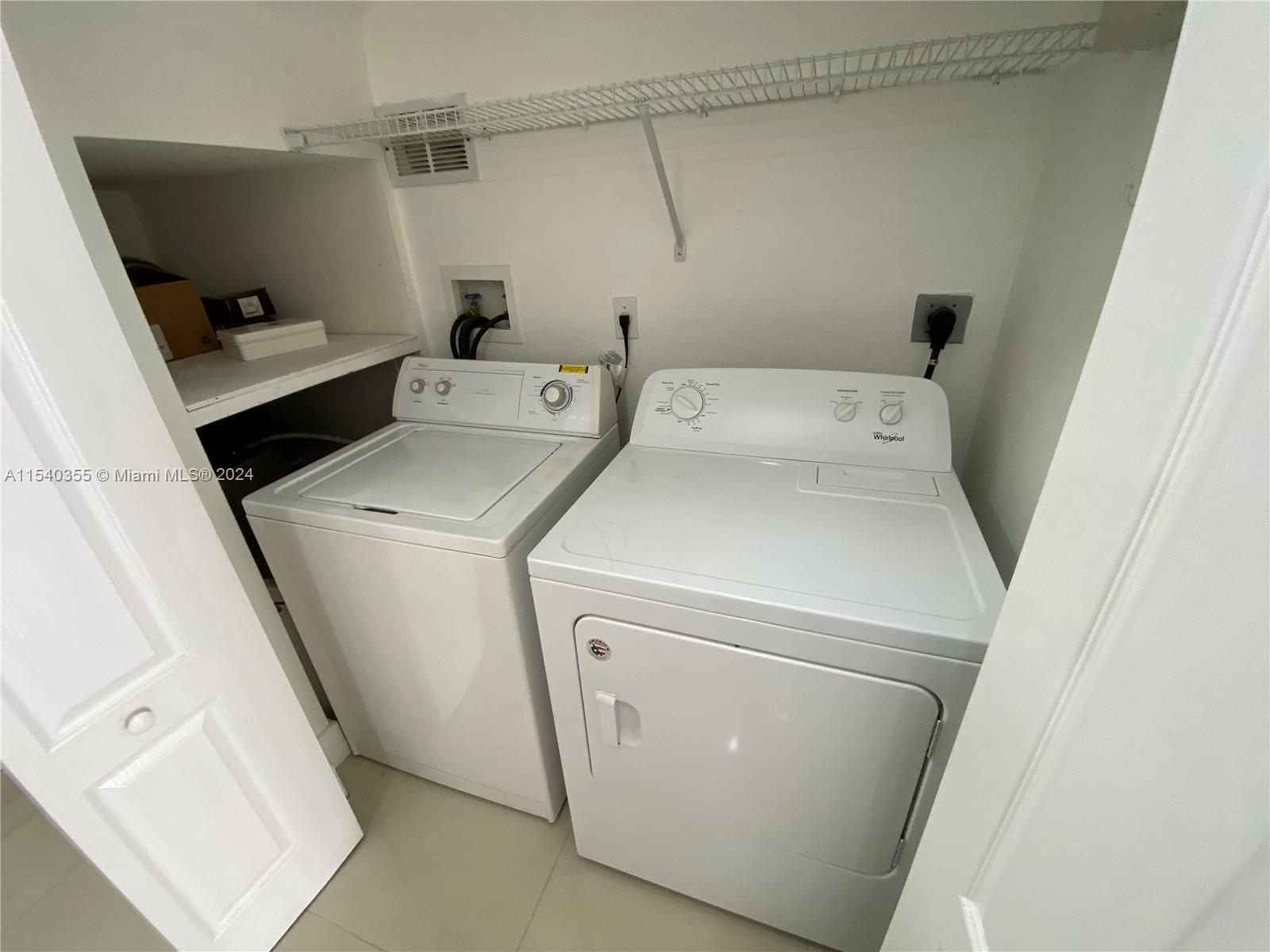 CENTURY PARK CONDO NO 2 - Residential Lease